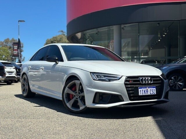 Audi S4 image 1