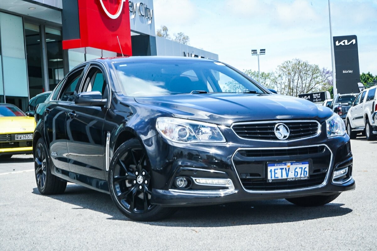 Holden Commodore image 1