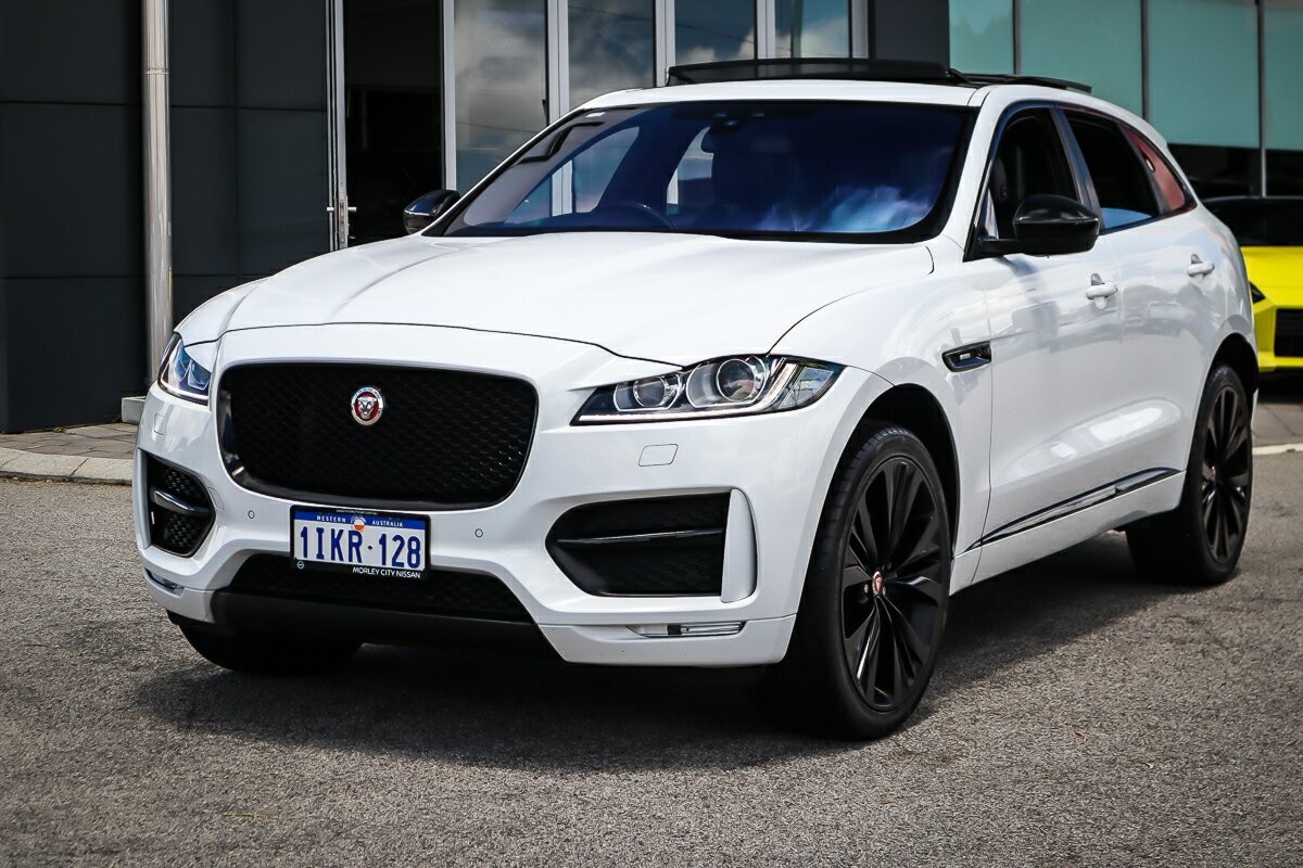 Jaguar F-pace image 4