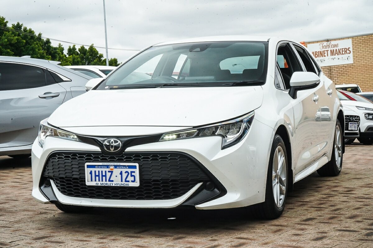 Toyota Corolla image 4