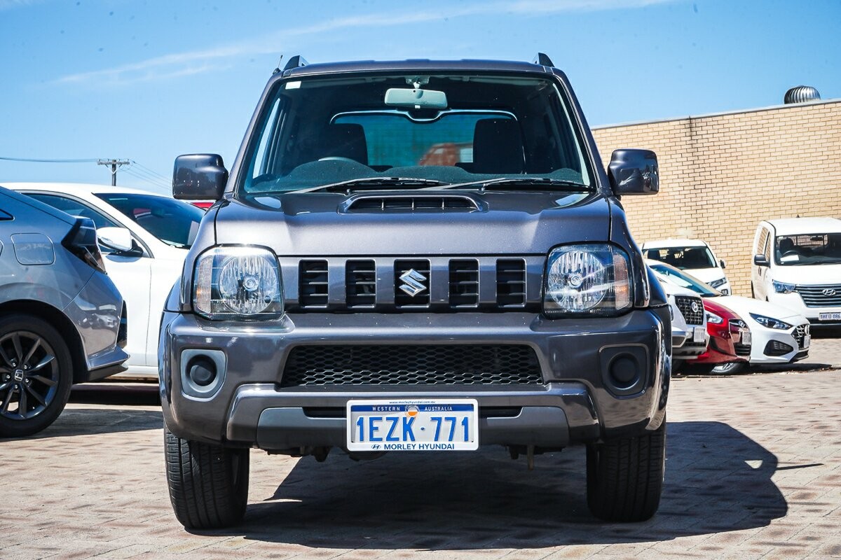 Suzuki Jimny image 4