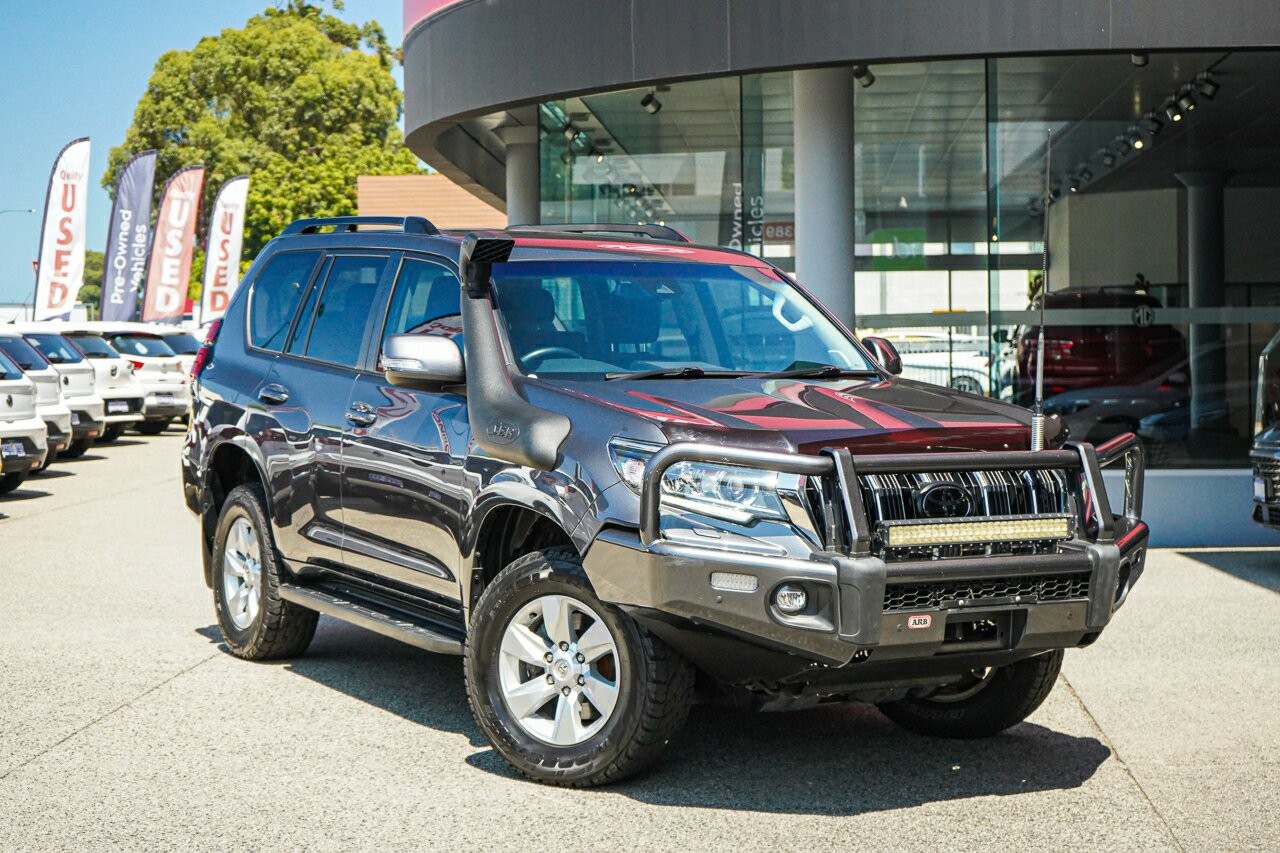 Toyota Landcruiser Prado image 1