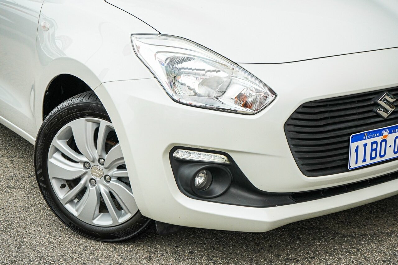 Suzuki Swift image 2