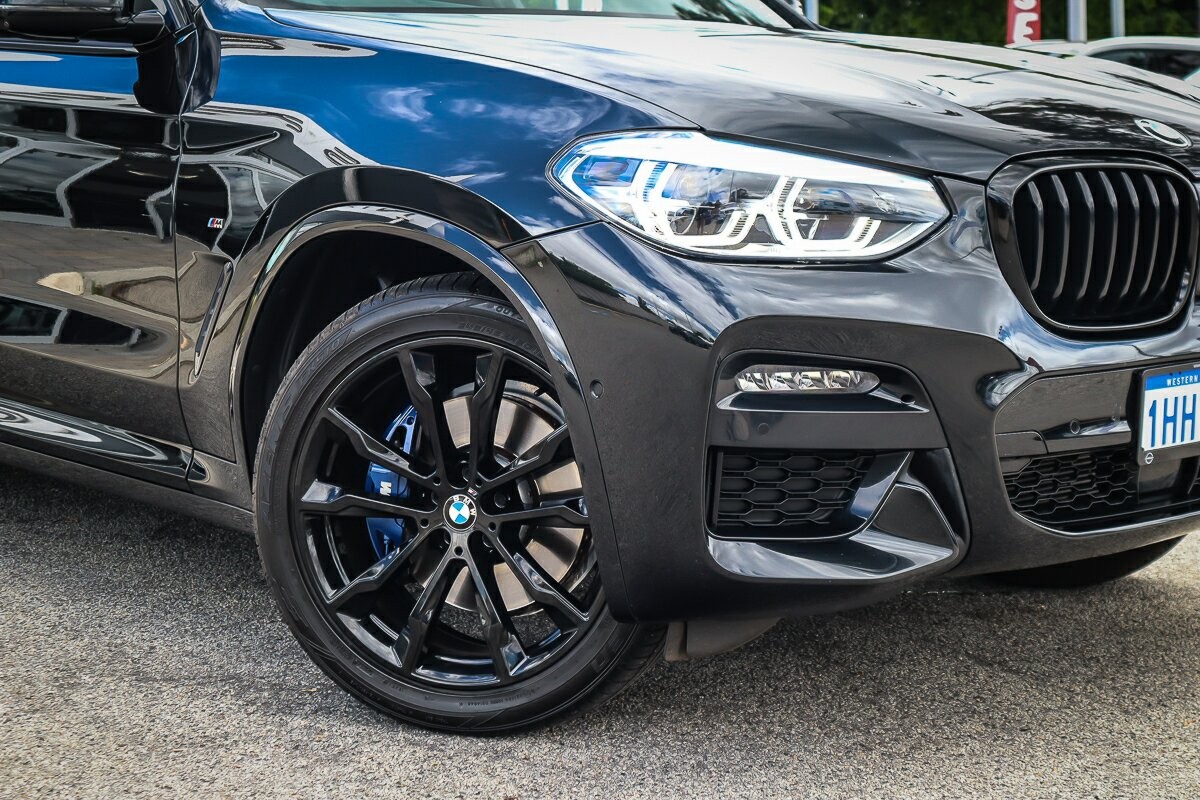 BMW X4 image 2