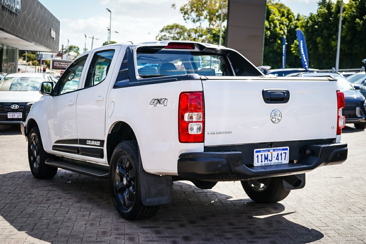 Holden Colorado image 4