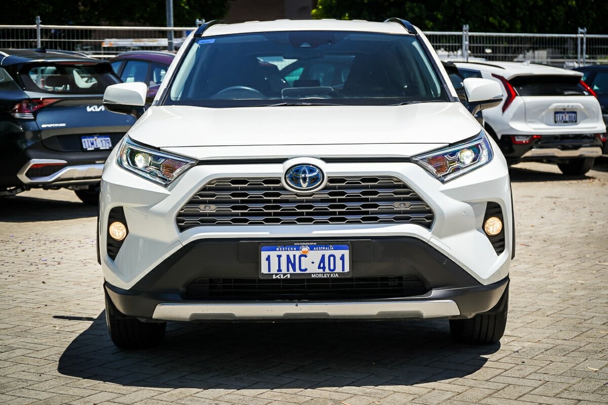 Toyota Rav4 image 4