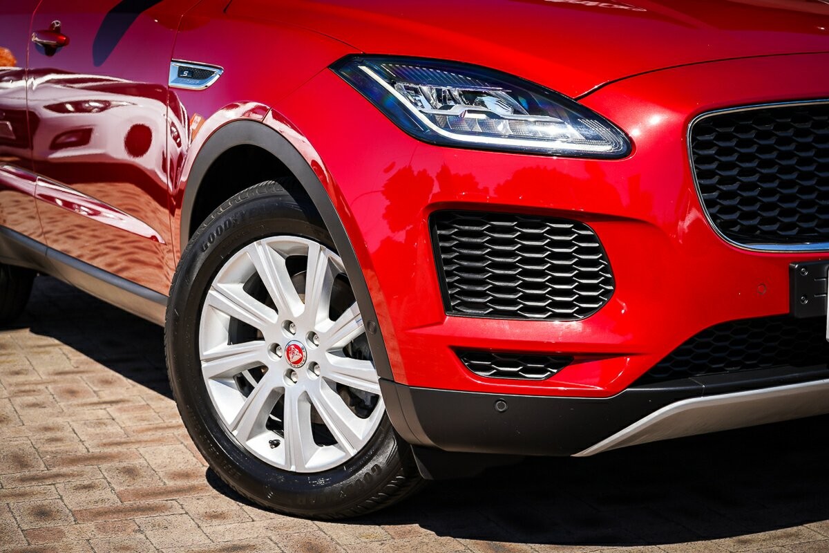 Jaguar E-pace image 2