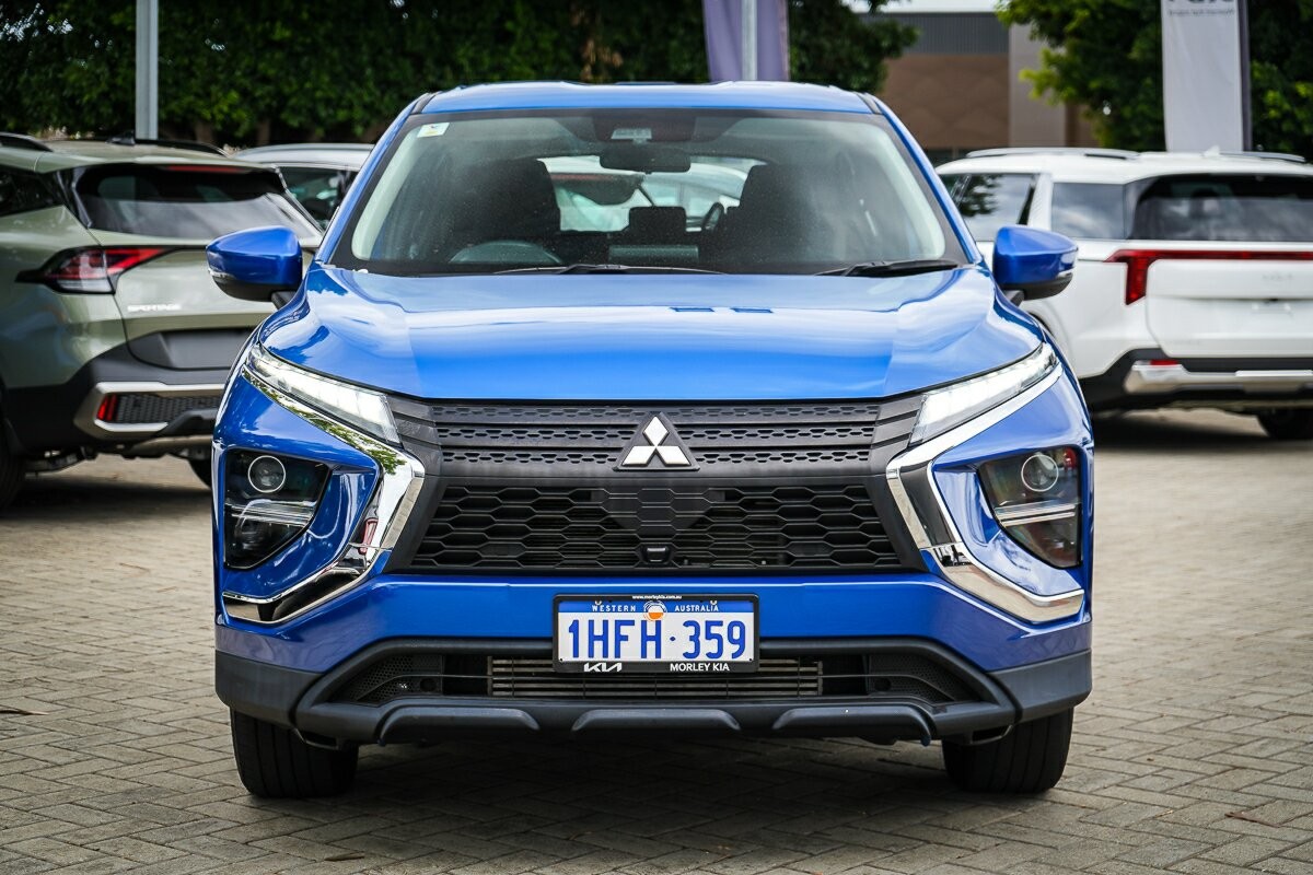 Mitsubishi Eclipse Cross image 4