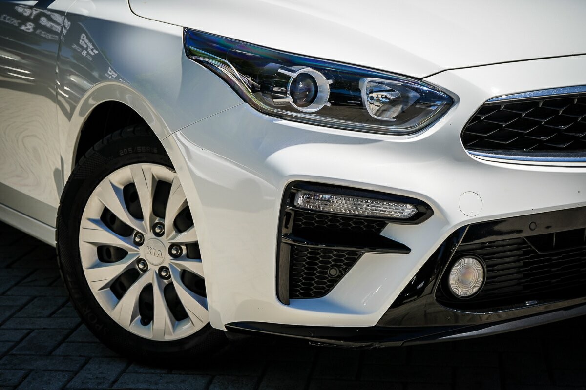 Kia Cerato image 2