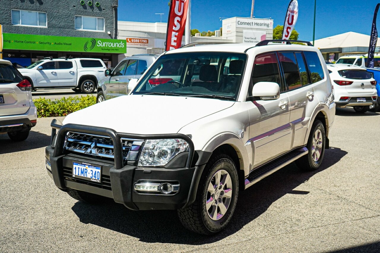 Mitsubishi Pajero image 4