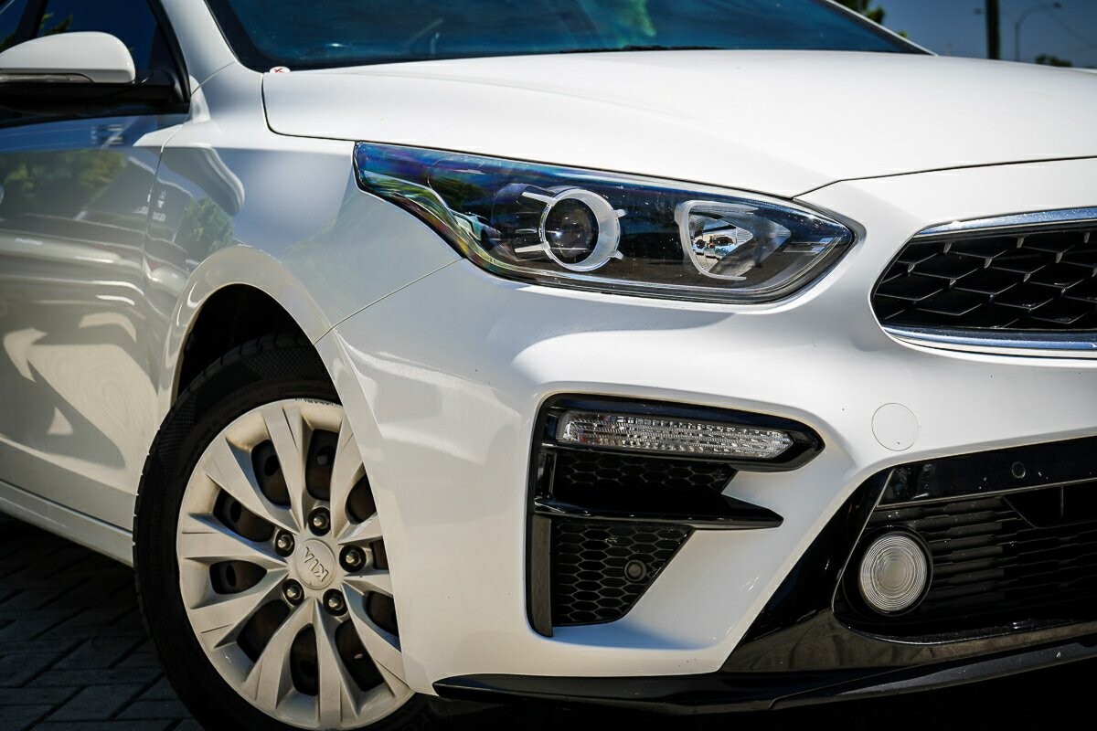 Kia Cerato image 2