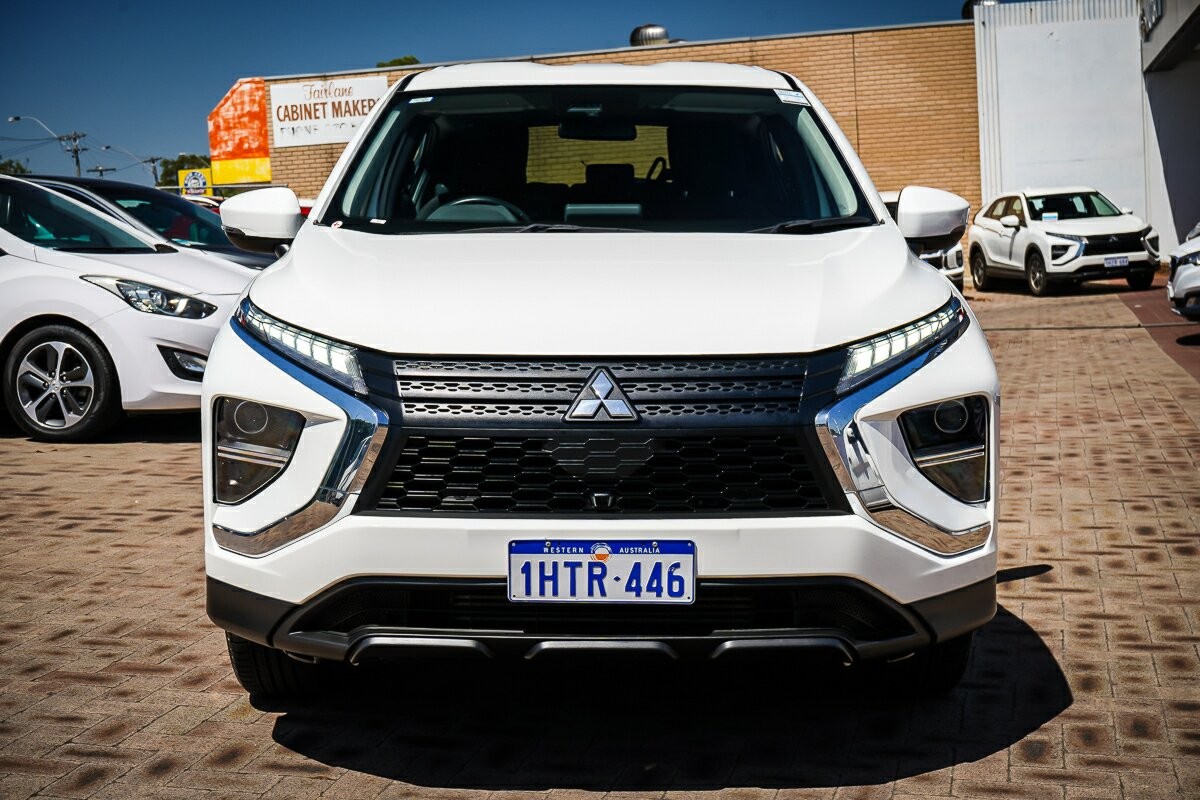 Mitsubishi Eclipse Cross image 4