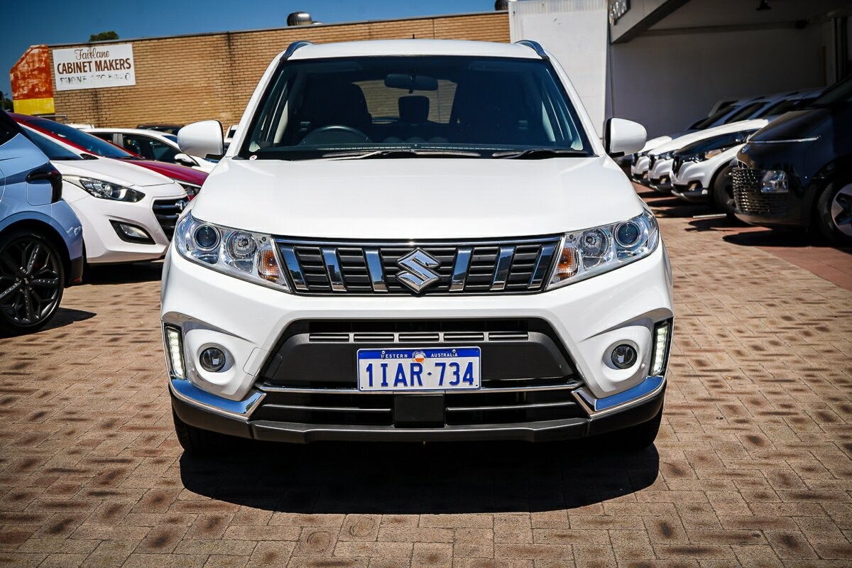 Suzuki Vitara image 4