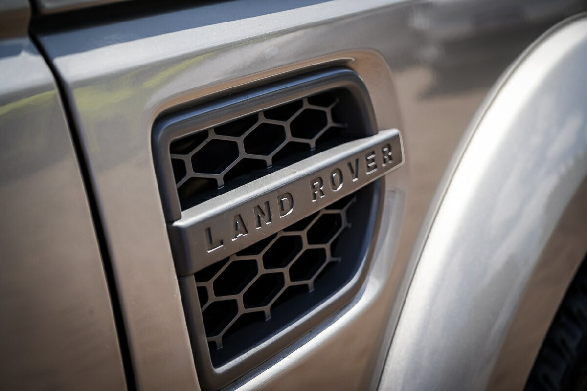 Land Rover Discovery image 4