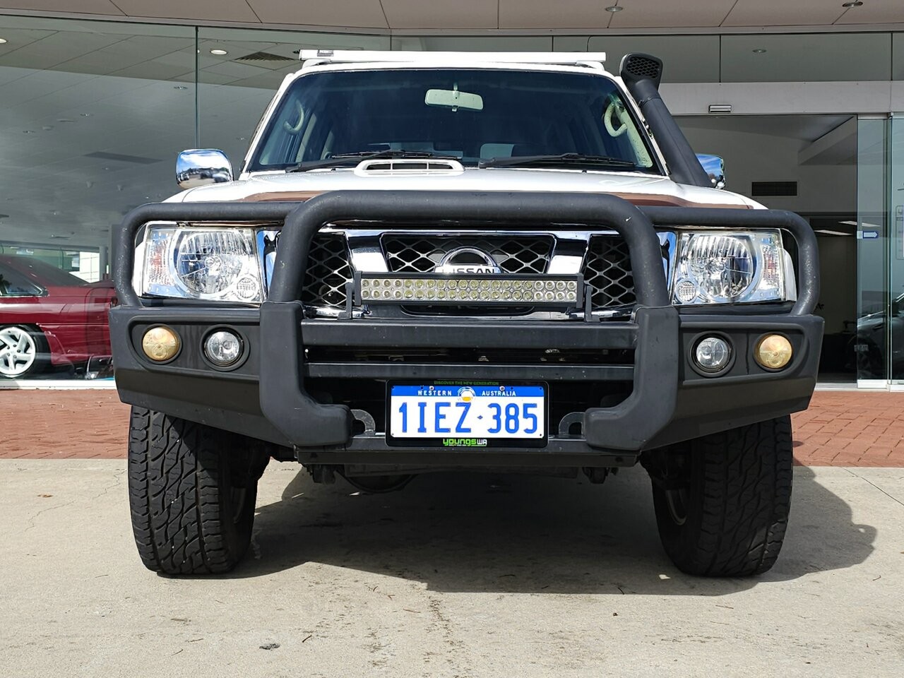 Nissan Patrol image 2
