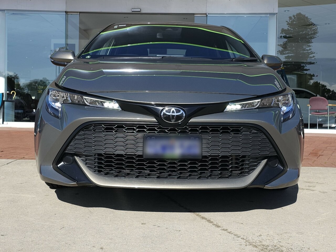 Toyota Corolla image 2