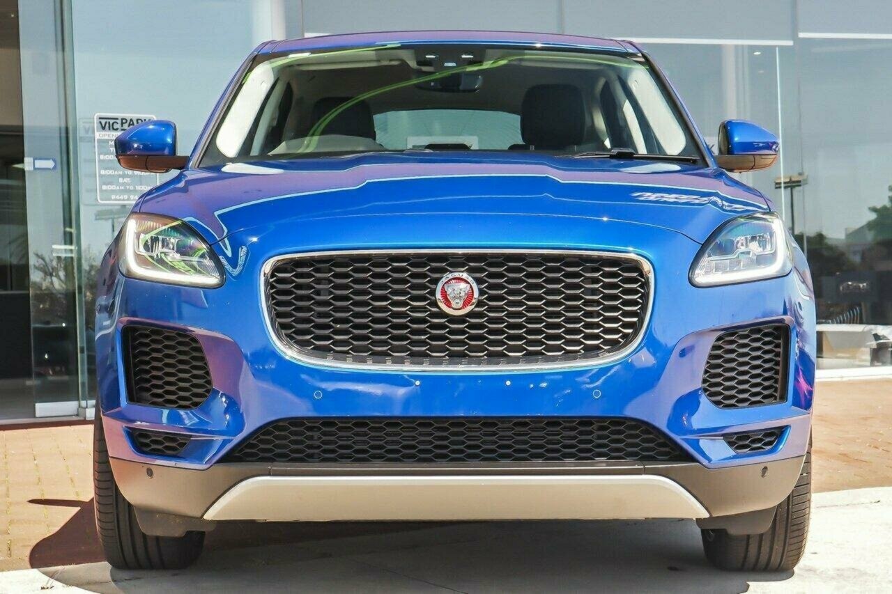 Jaguar E-pace image 4