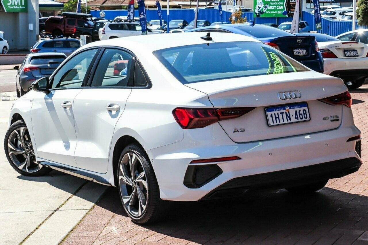 Audi A3 image 2