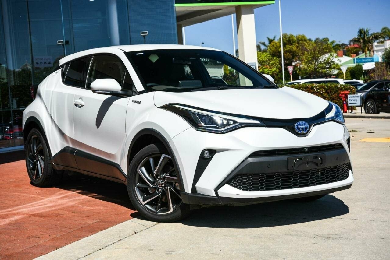 Toyota C-hr image 1