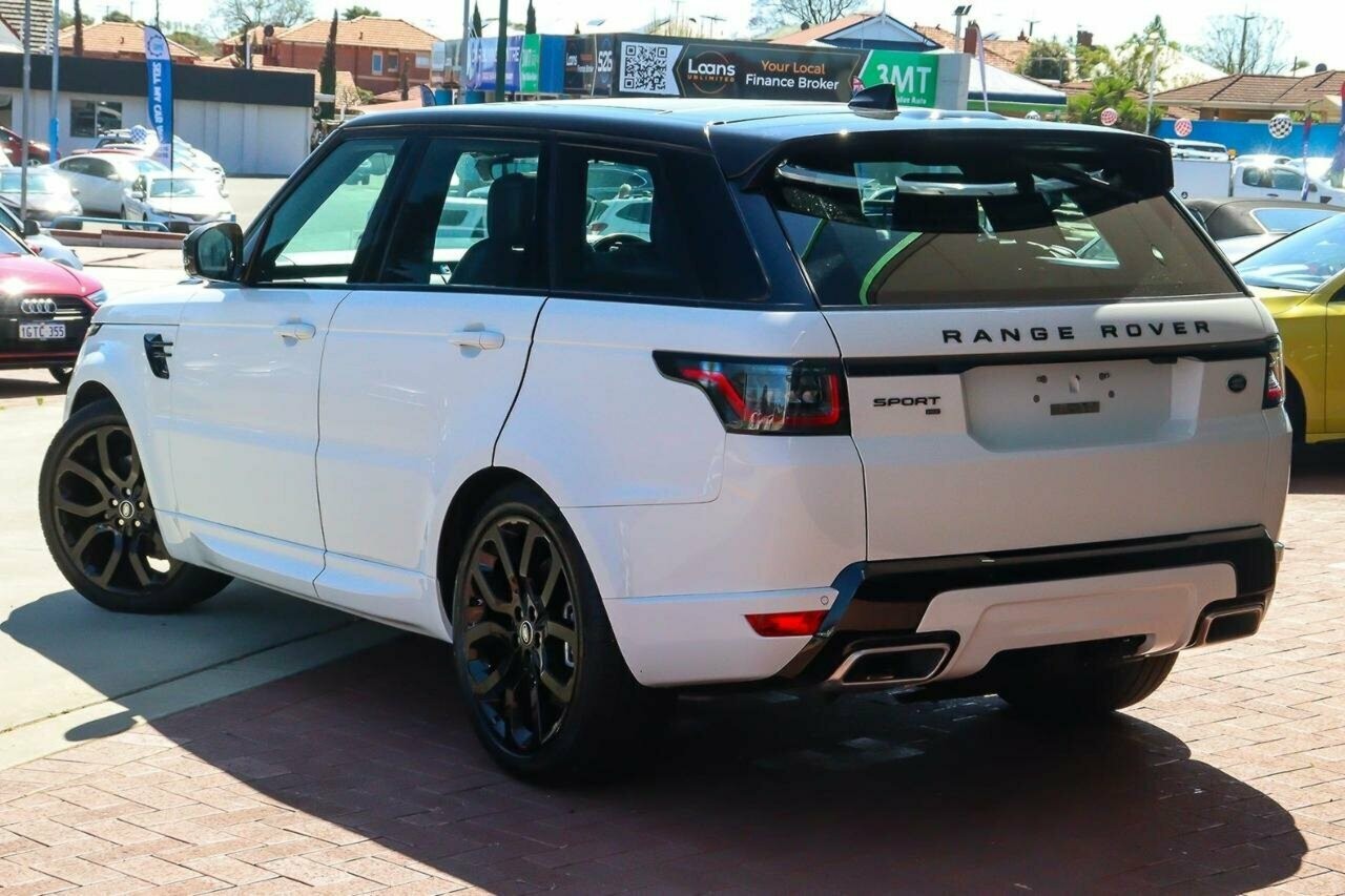 Land Rover Range Rover Sport image 2