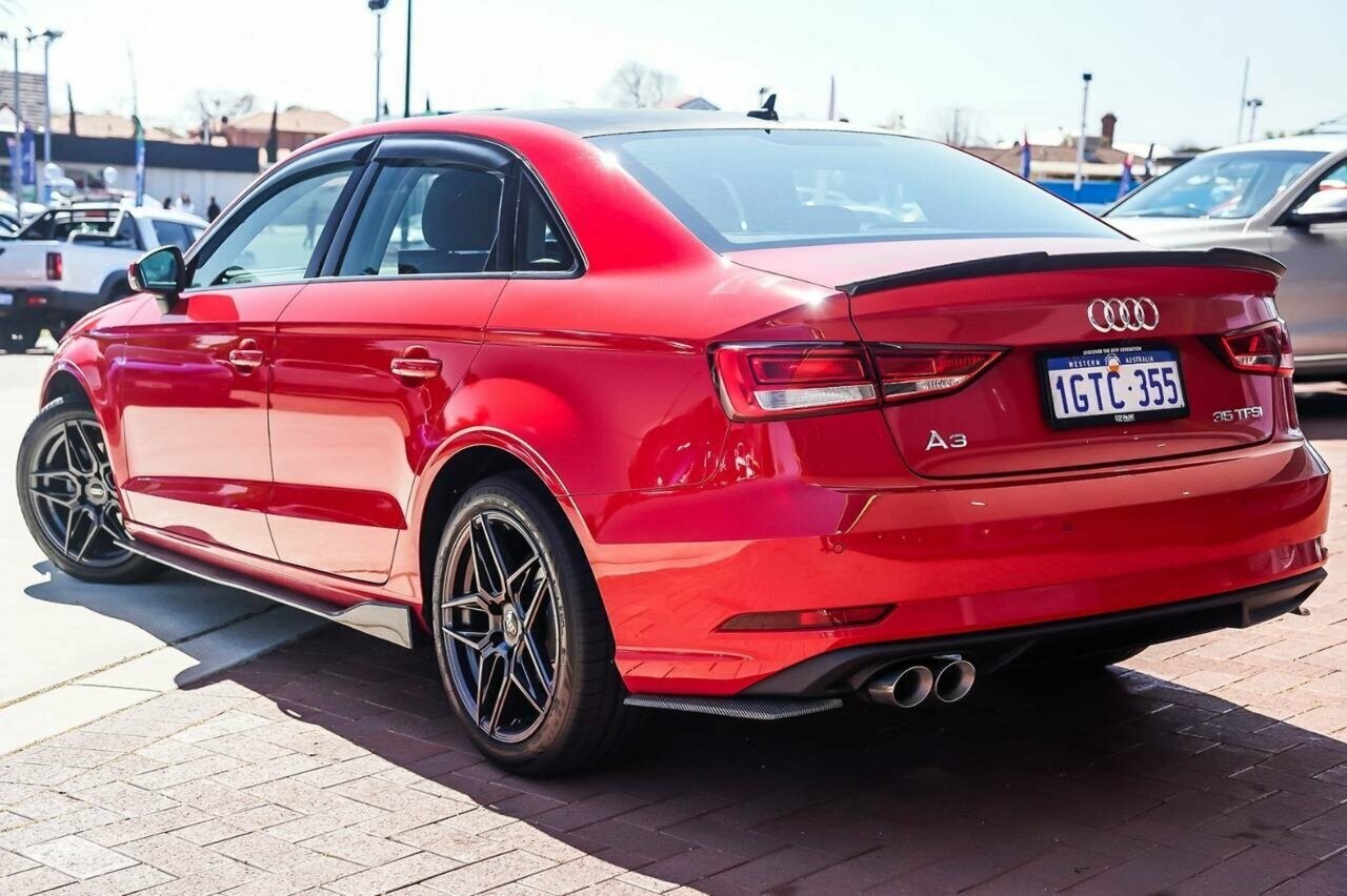 Audi A3 image 2