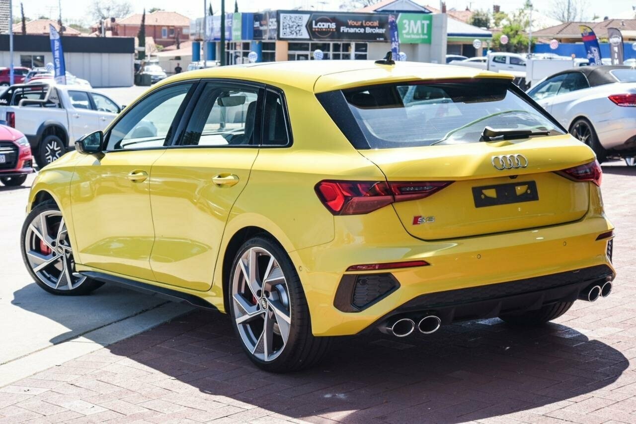 Audi S3 image 2