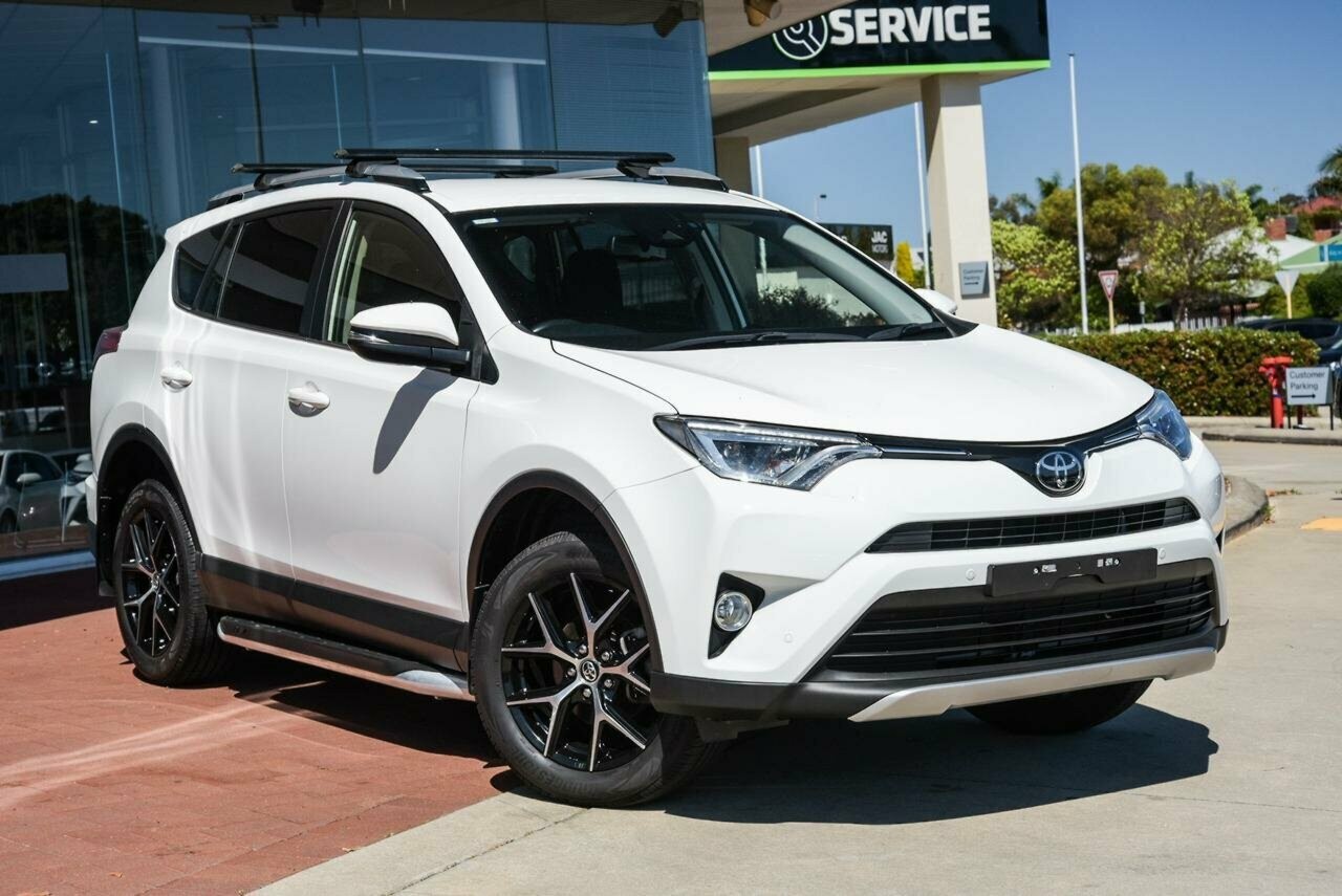 Toyota Rav4 image 1