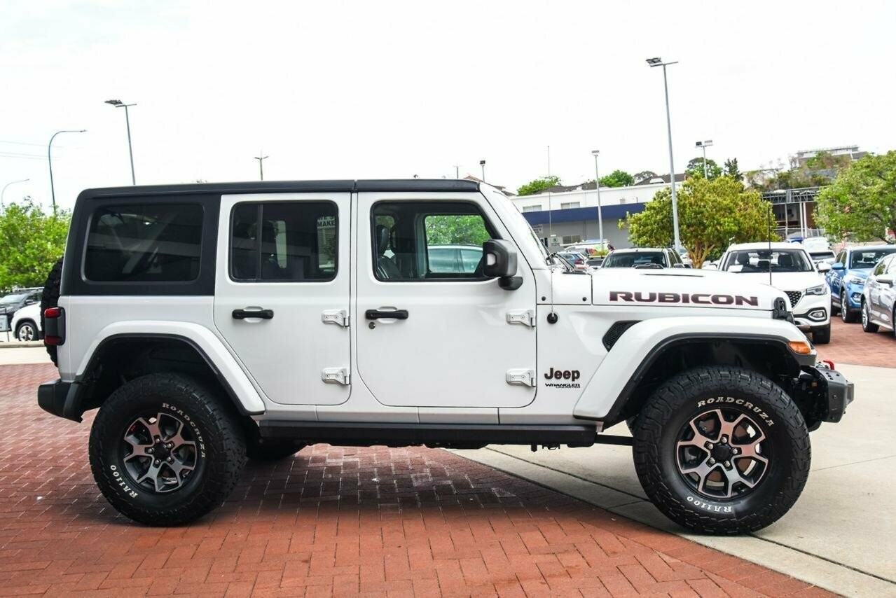 Jeep Wrangler image 4