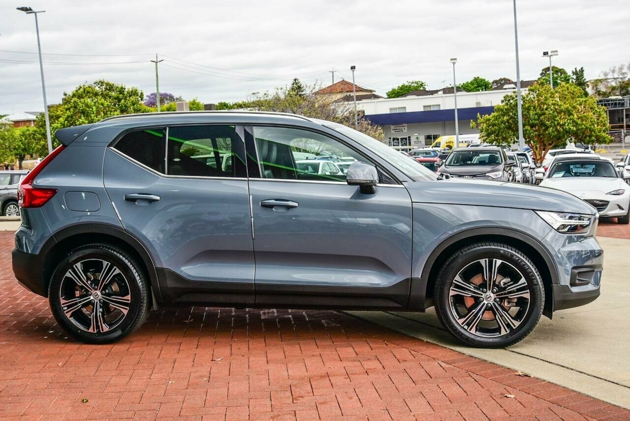 Volvo Xc40 image 4