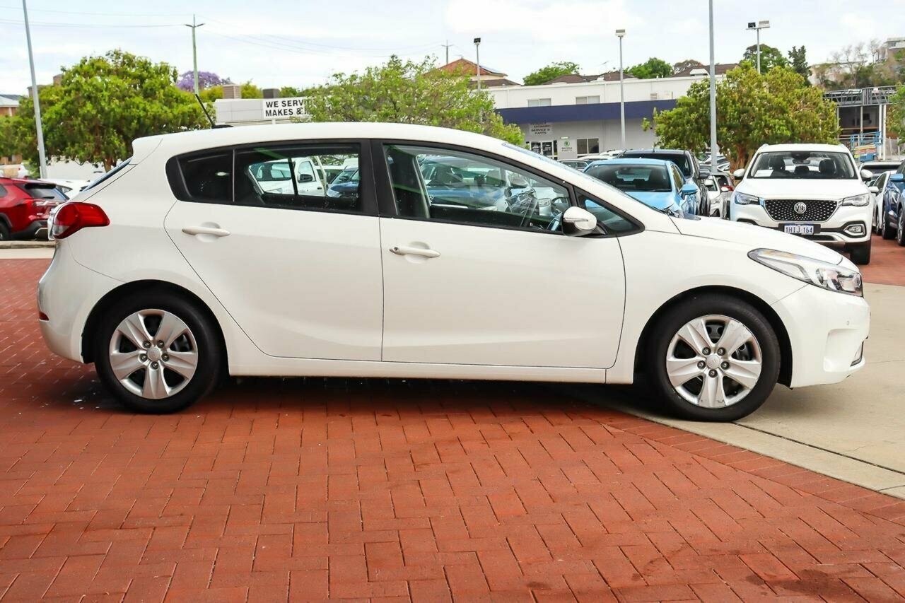 Kia Cerato image 3