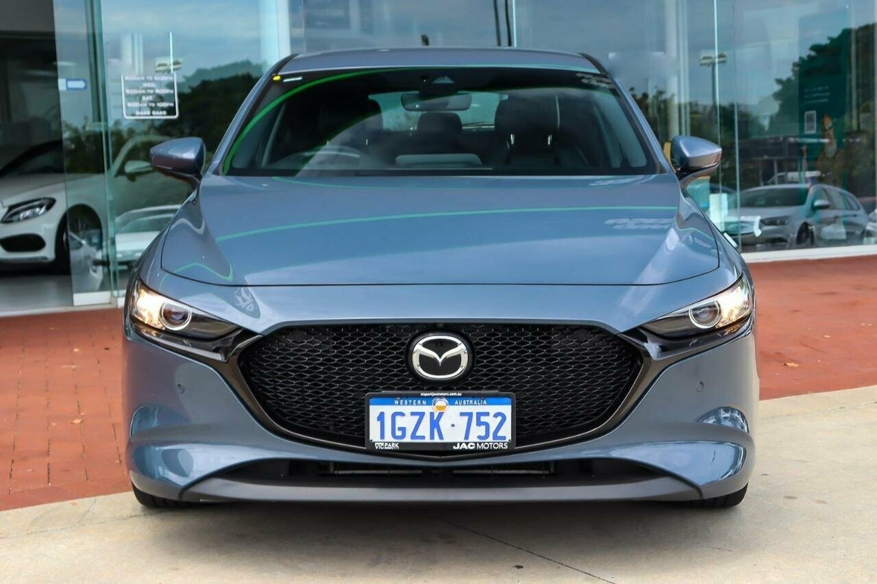 Mazda 3 image 4