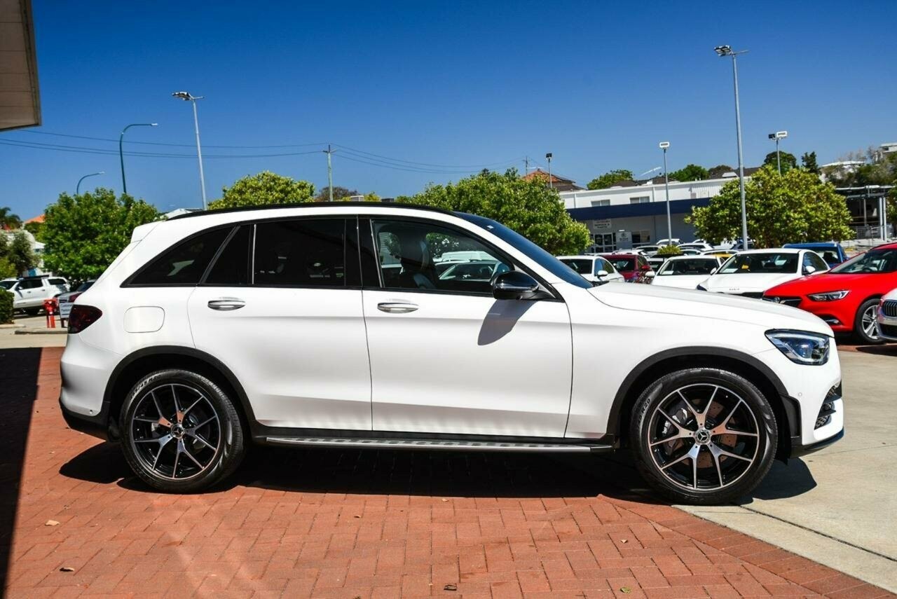 Mercedes Benz Glc-class image 4