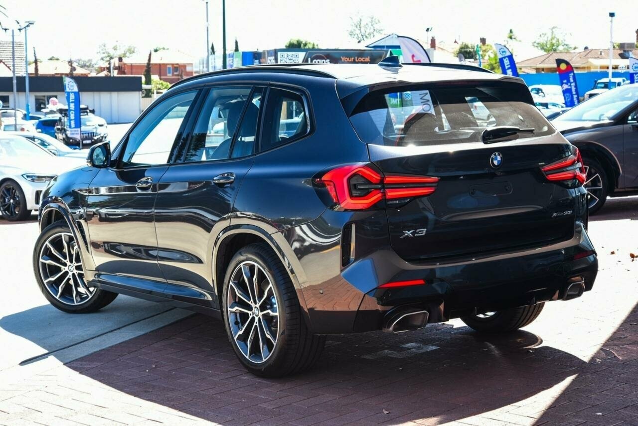 BMW X3 image 2