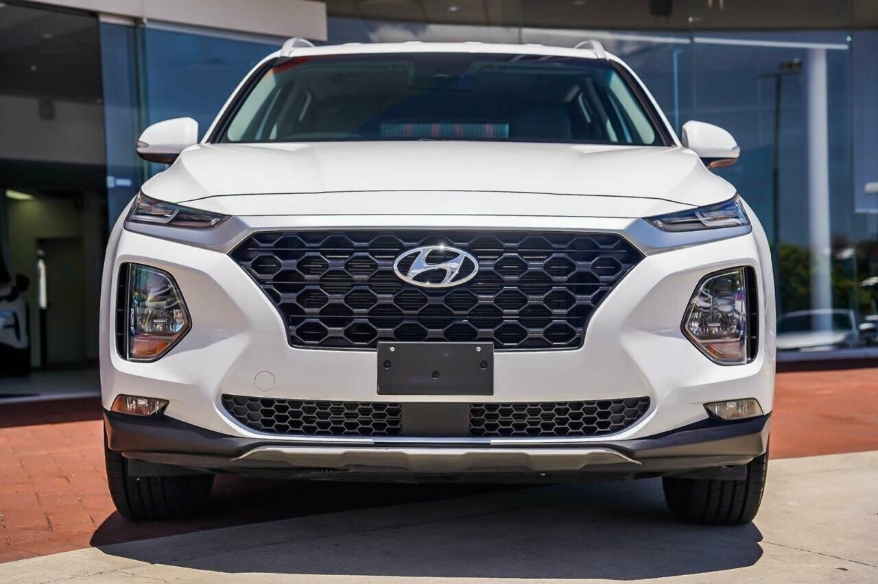 Hyundai Santa Fe image 4