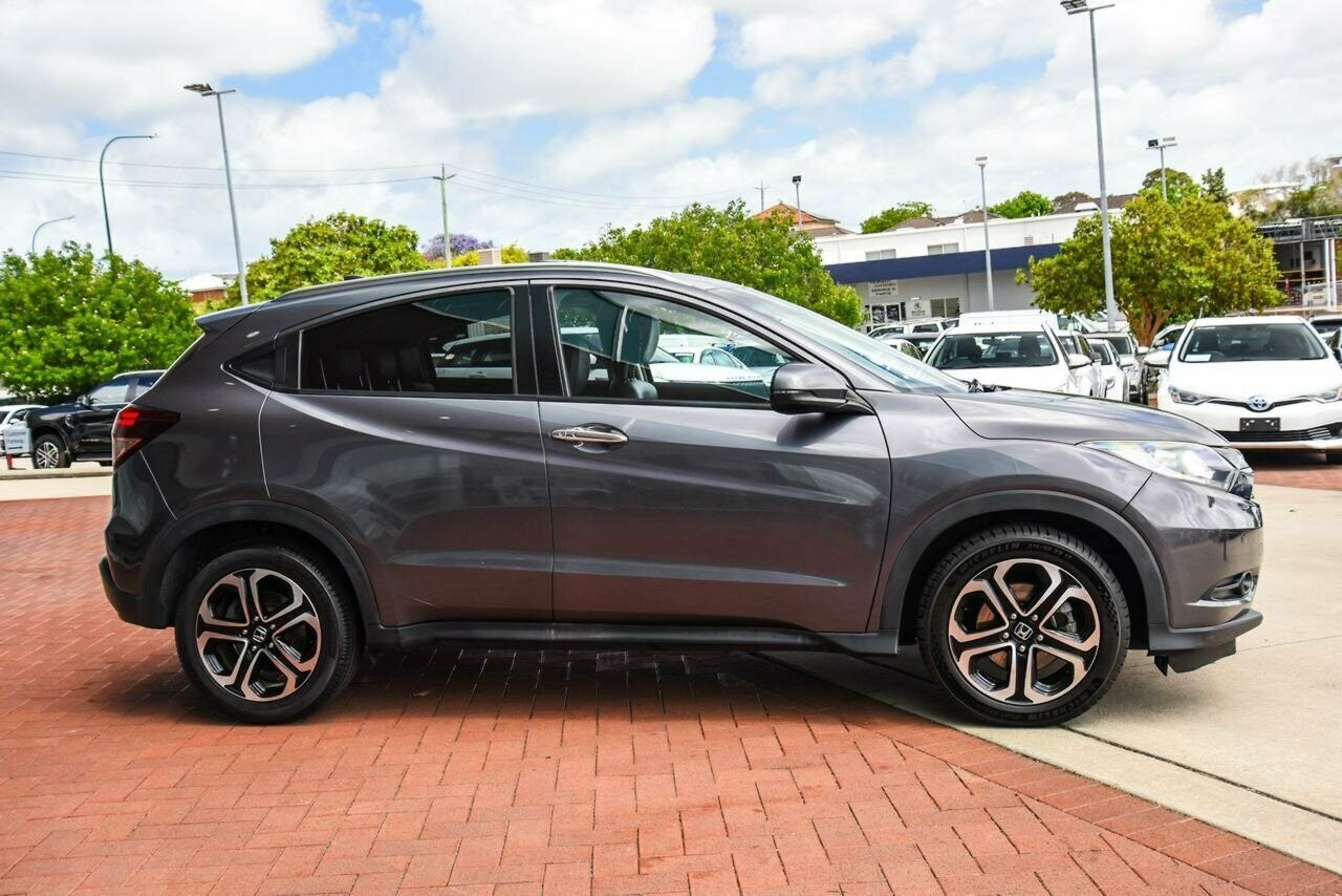 Honda Hr-v image 4