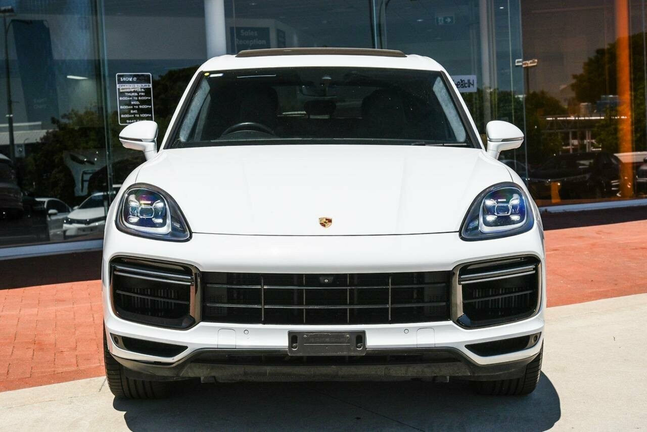 Porsche Cayenne image 3