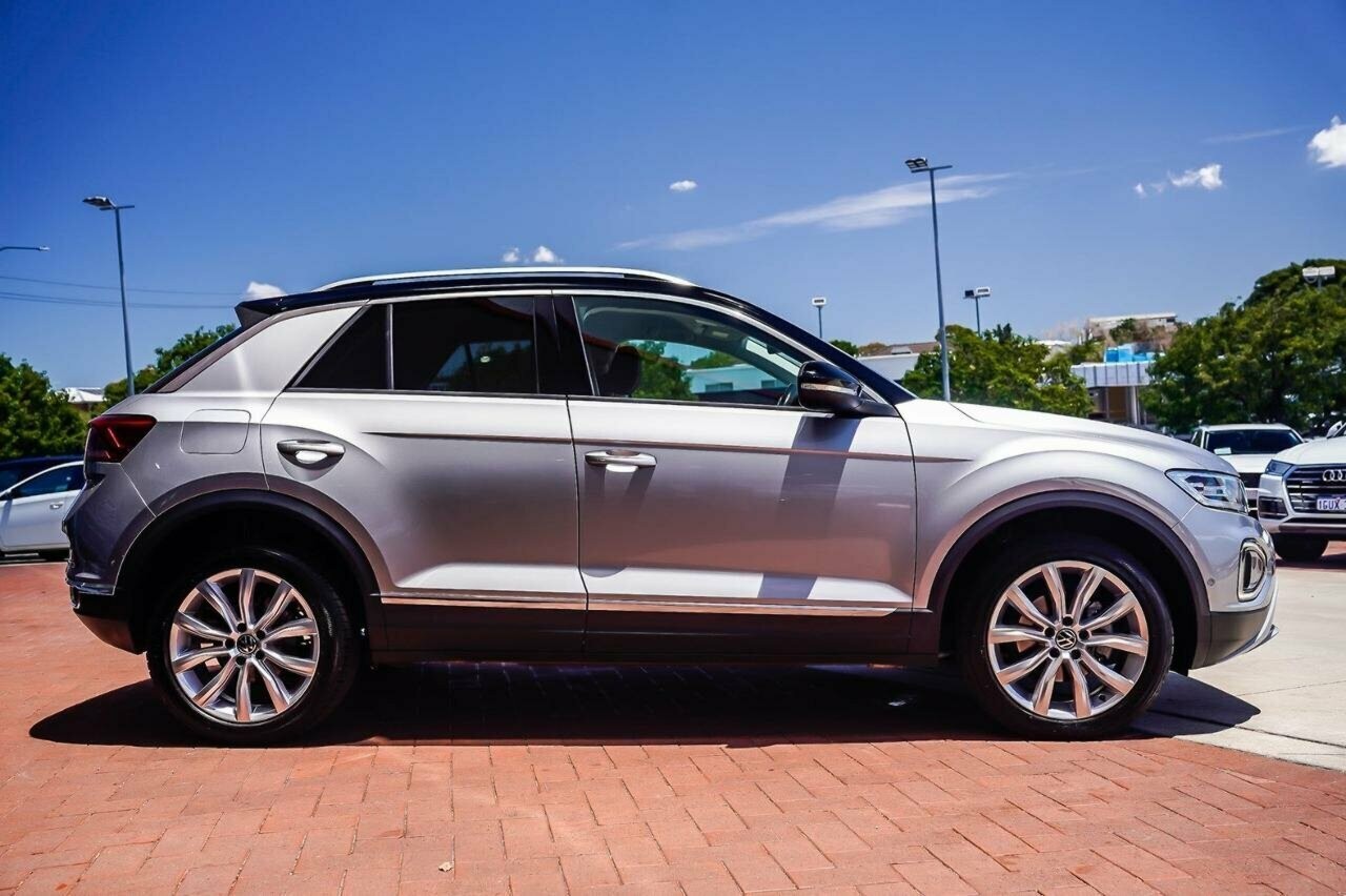 Volkswagen T-roc image 3