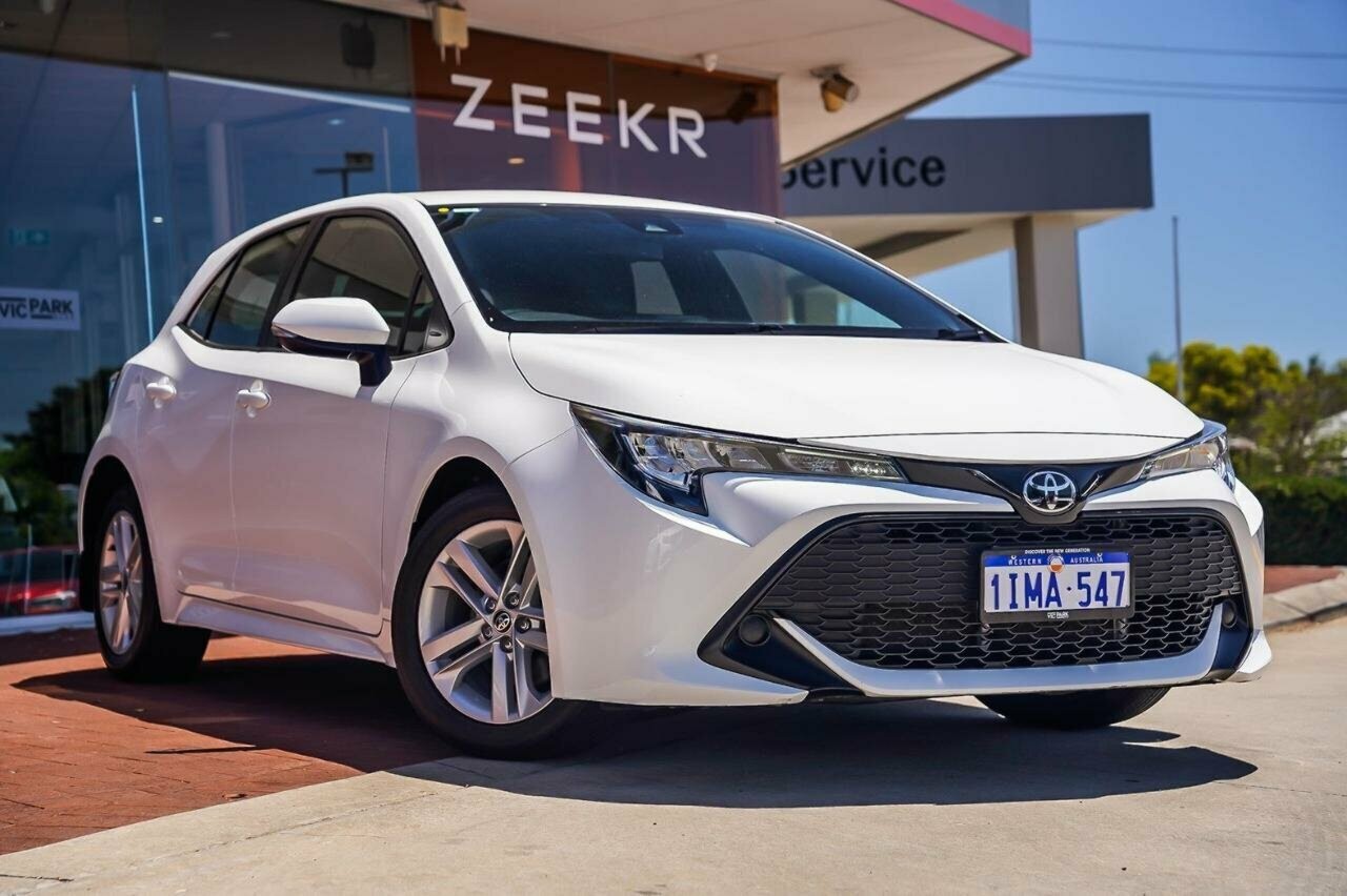 Toyota Corolla image 1