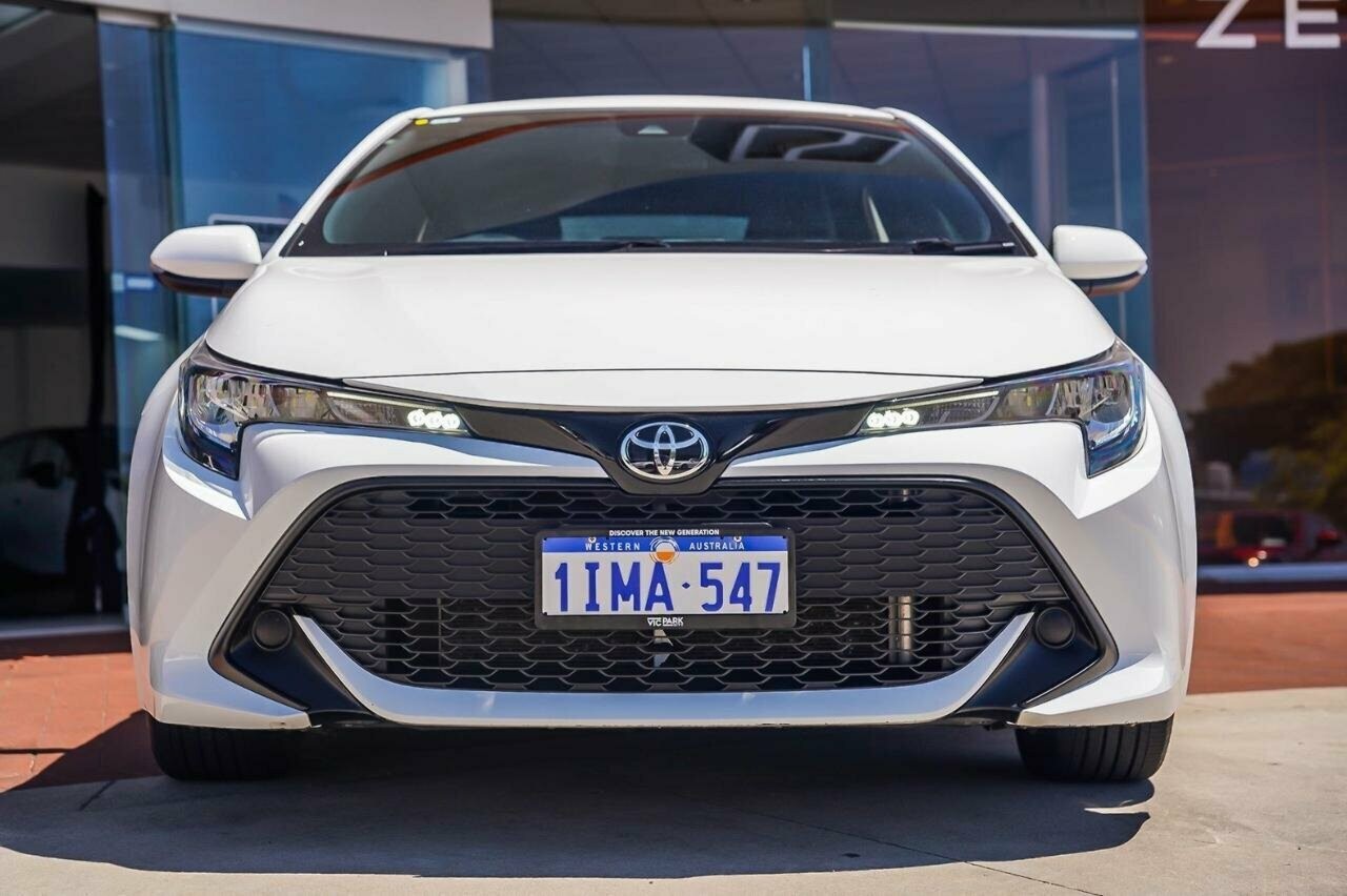 Toyota Corolla image 4