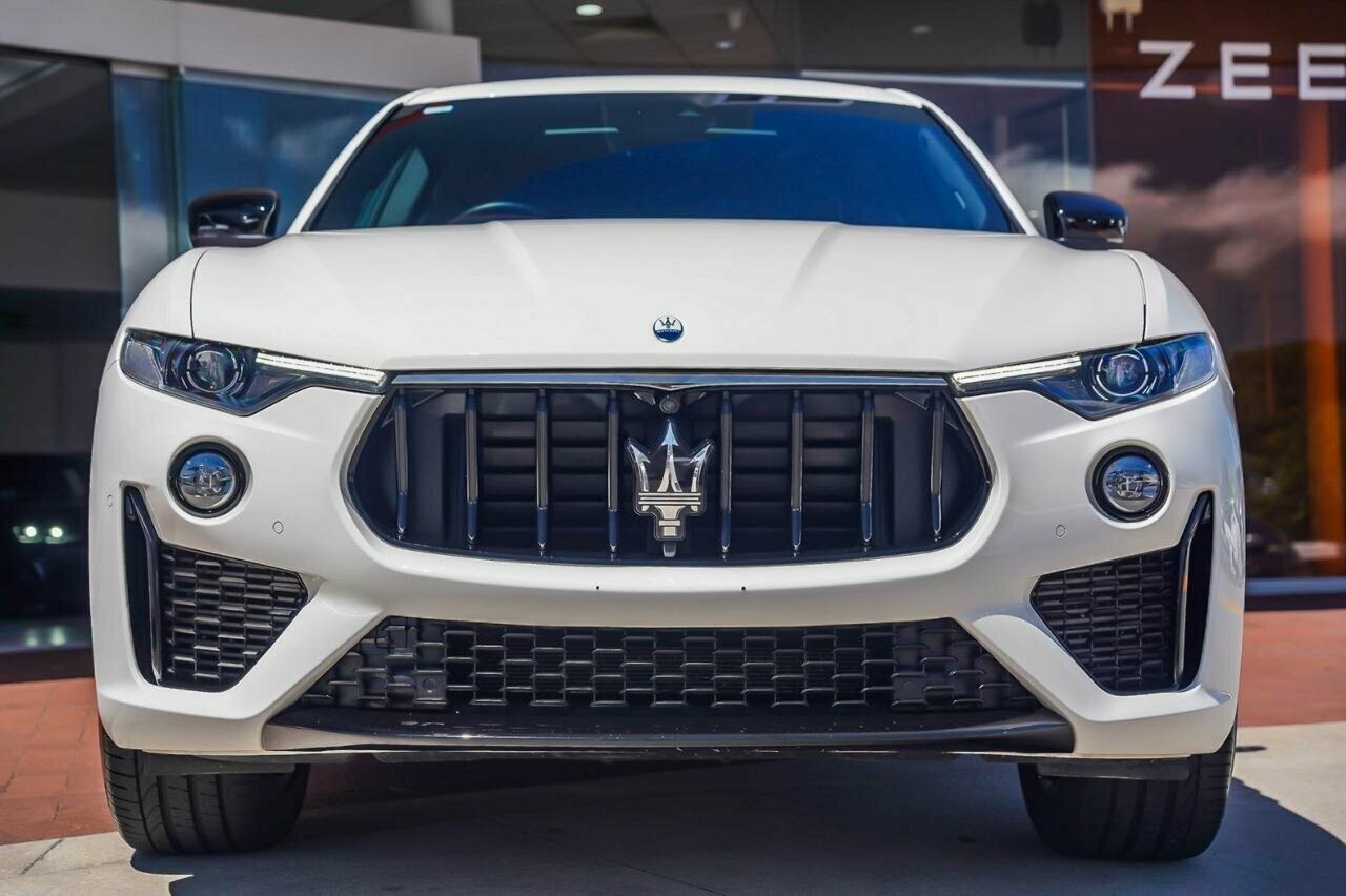 Maserati Levante image 4