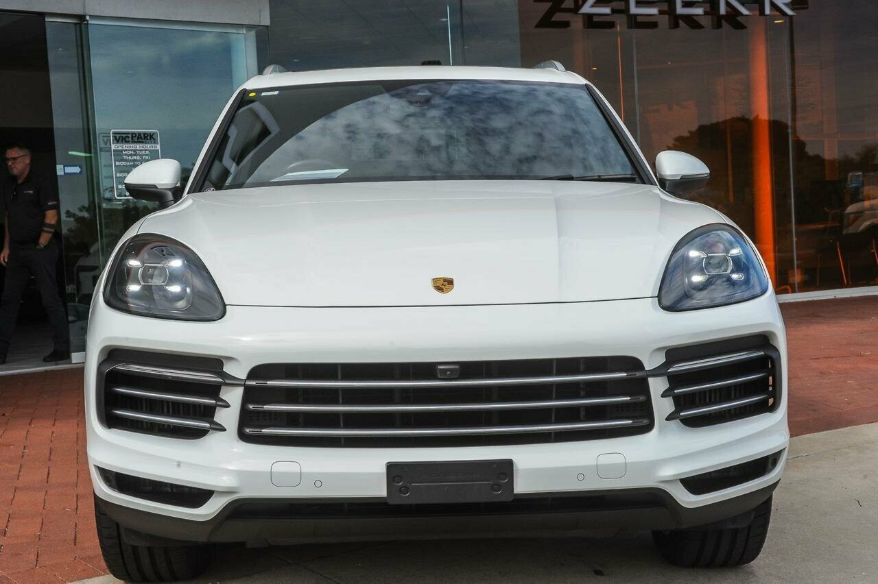 Porsche Cayenne image 3