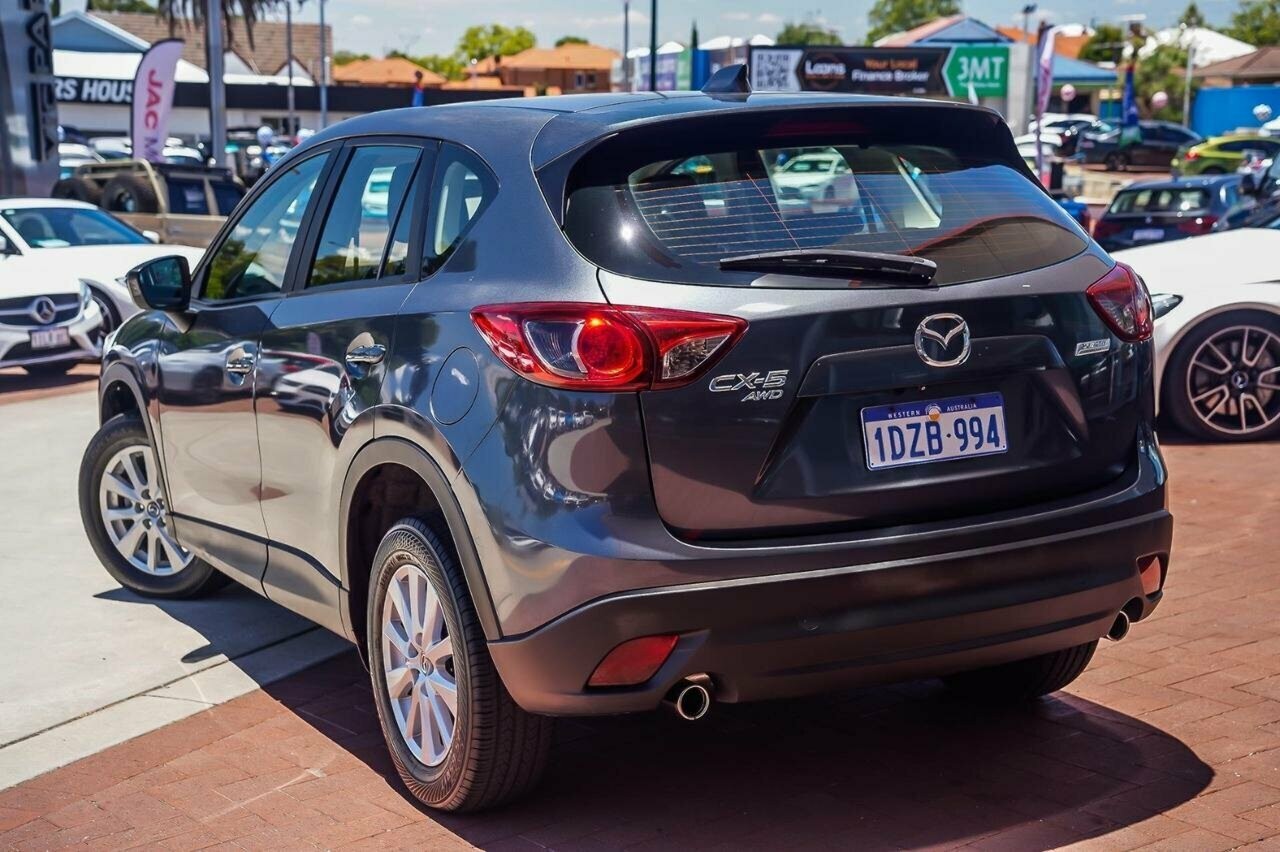 Mazda Cx-5 image 2