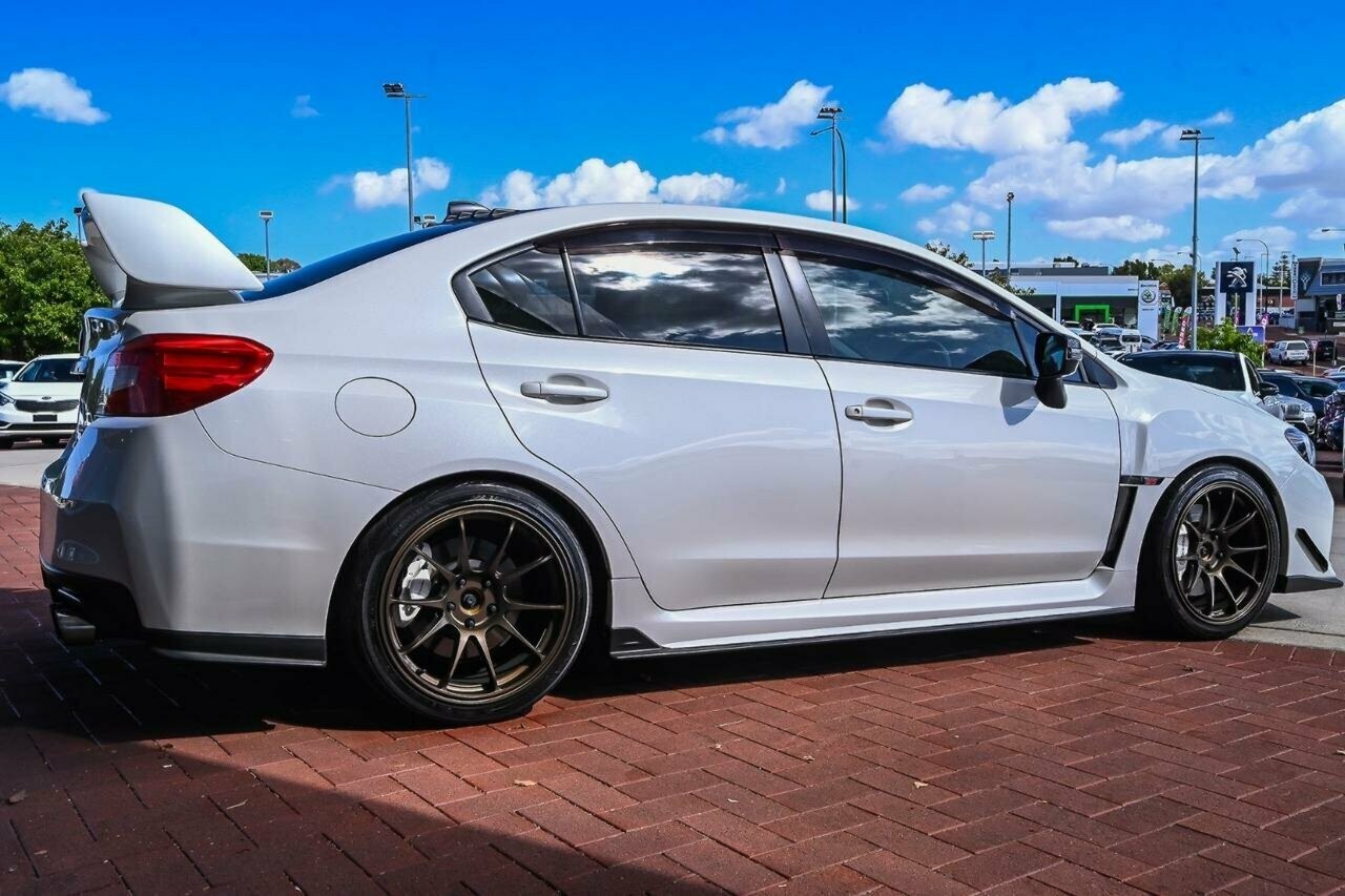 Subaru Wrx image 3