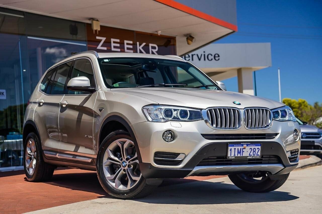 BMW X3 image 1