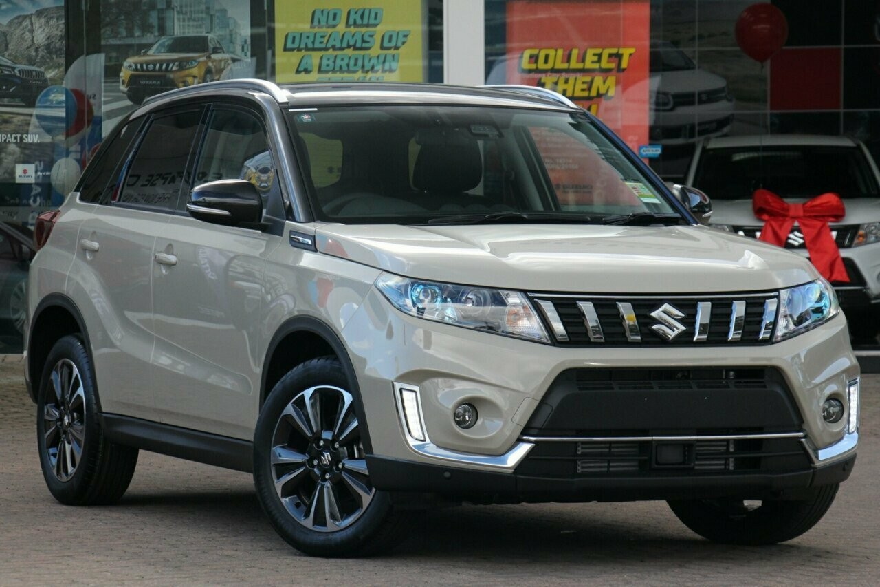 Suzuki Vitara image 1