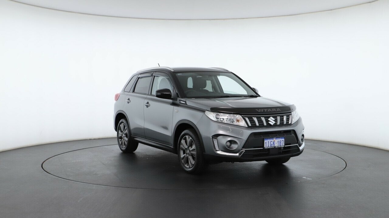 Suzuki Vitara image 4