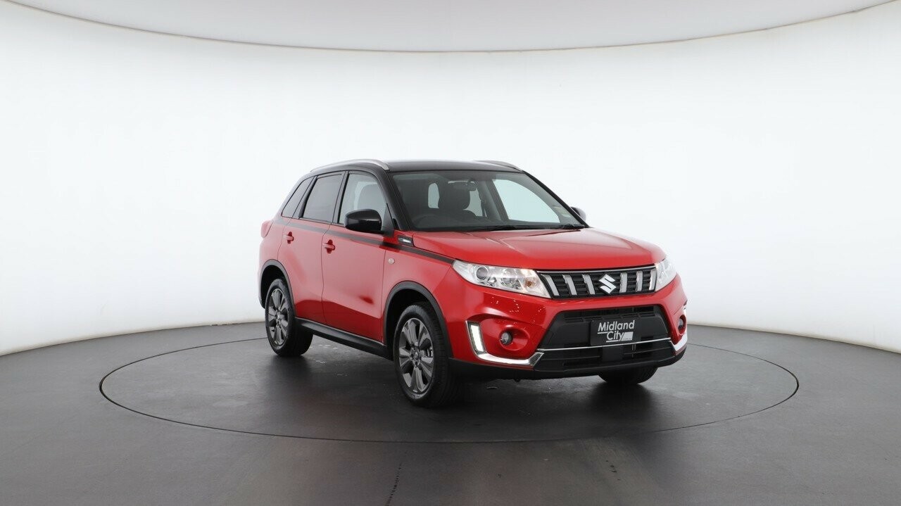 Suzuki Vitara image 4