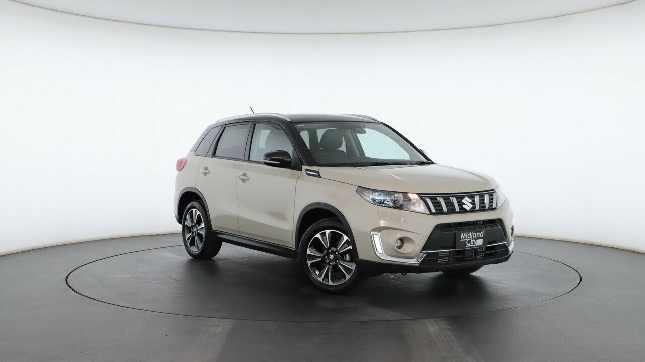 Suzuki Vitara image 1