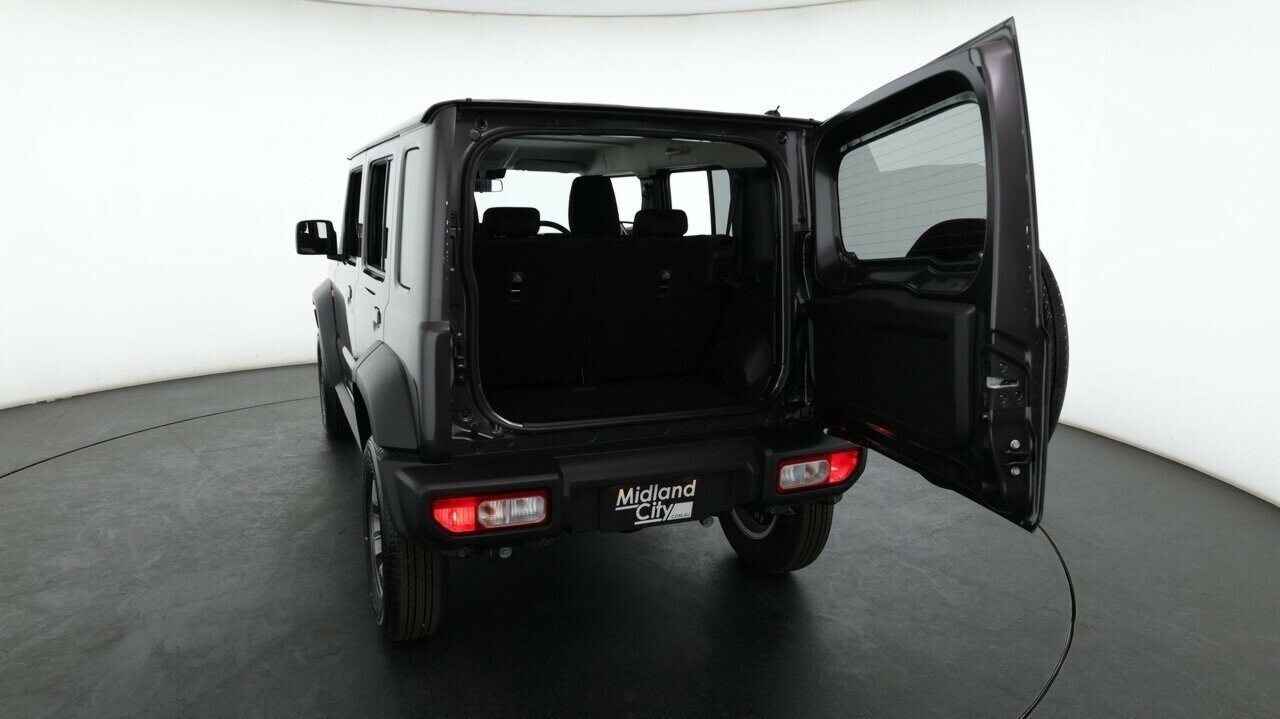 Suzuki Jimny image 4