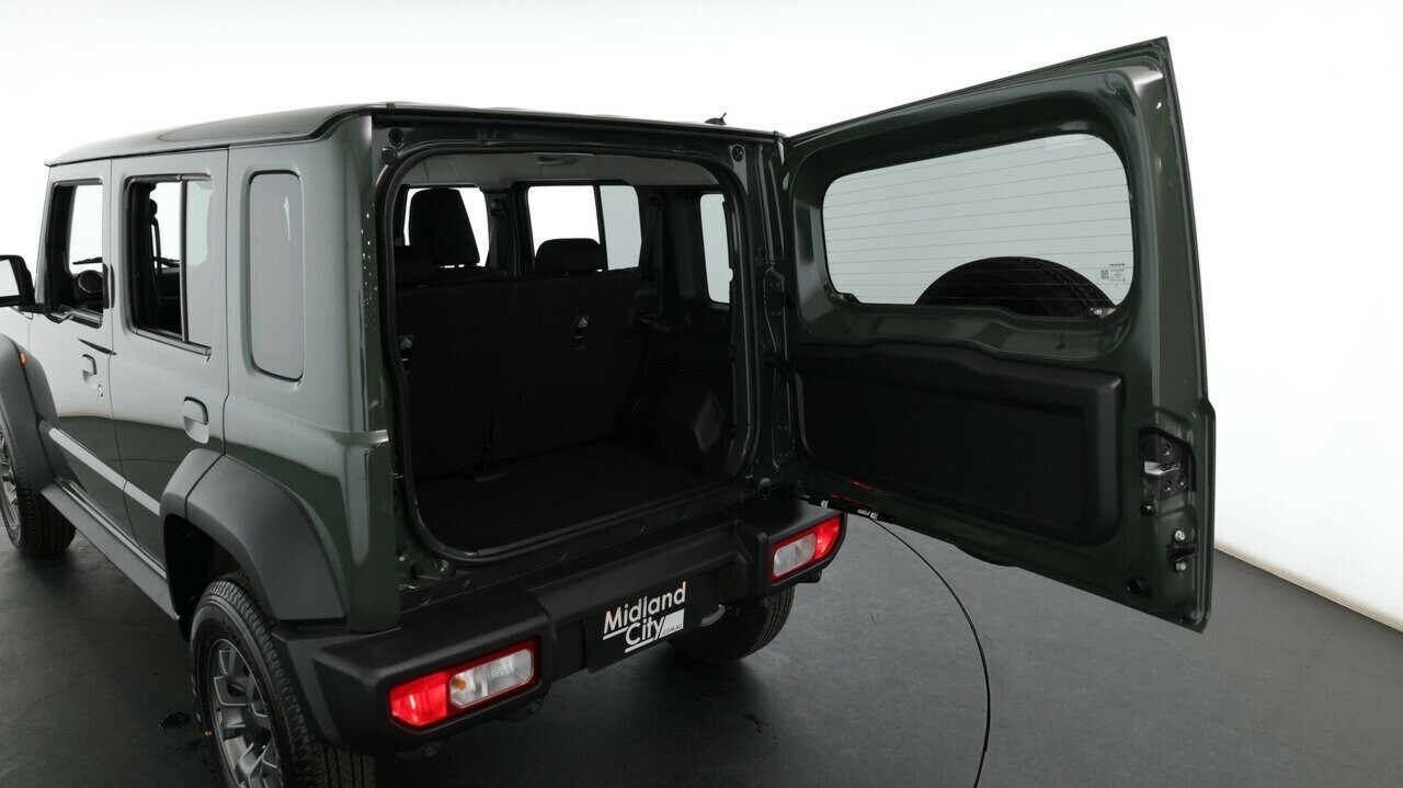 Suzuki Jimny image 4